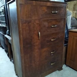 Vintage haft/haft dresser and wardrobe with 5 drawers and cedar closet