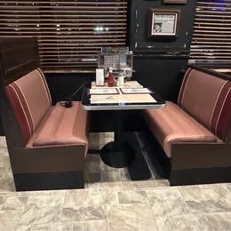 Retro Diner Booths