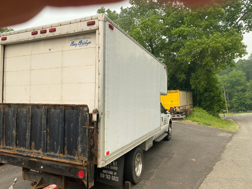2003 F550 DELIVERY BOX TRUCK