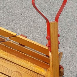 Antique wagon